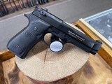 Beretta 96 Brigadier Boarder Marshall 96
F Pistol - 40 S&W
Box