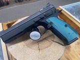 Customized CZ Shadow 2 Pistol - 9x19
Box - 6 of 6