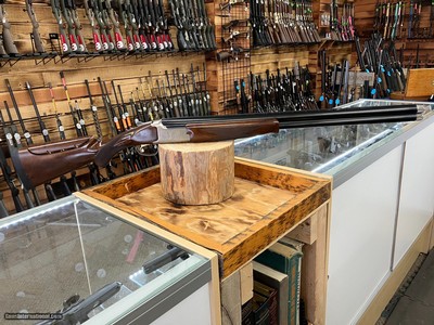 Browning Citori Classic Feather Lightning Shotgun - 12 Ga - 28
