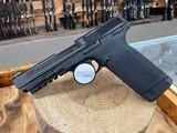 S&W M&P 22 Magnum Pistol - 22 WMR - 30+1 - 4.35