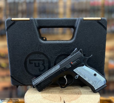 CZ Shadow 2 Compact
- 9mm, 15+1, 4