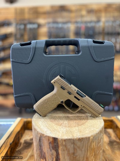 Sig Sauer P322 Pistol - 22 LR, 20+1, 4