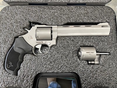 Taurus Tracker 692 Revolver - 9mm Luger, 38 Special +P, 357 Mag, 6.50