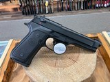 Beretta 92F Semi-Auto Pistol - 9 Parabellum - 15+1 - Matte Black - 1 of 3