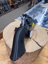 Ruger Super Wrangler Revolver - 22 LR/22 WMR, 6 Shot, 5.50