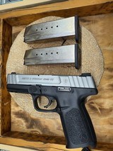 Smith & Wesson SD40 VE Pistol - 40 S&W - Satin Stainless/Black - 1 of 4