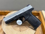 Smith & Wesson SD40 VE Pistol - 40 S&W - Satin Stainless/Black - 3 of 4