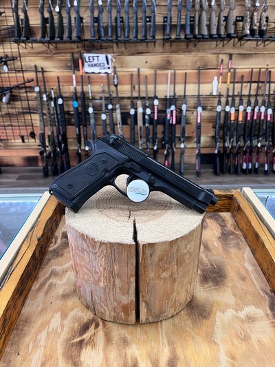 Beretta 92FS Pistol - 9mm Luger, 15+1, 4.90