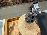 Smith & Wesson 460 S&W Magnum Revolver
- 460
- Box - 3 of 4