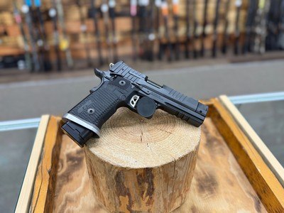 Sig Sauer P211 GTO Pistol - 9mm Luger, 23+1, 4.40