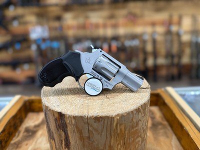 Taurus 942 Revolver - 22 LR, 8rd, 2