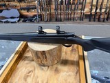 Weatherby Vanguard Rifle - 300 WSM-Box - 2 of 6