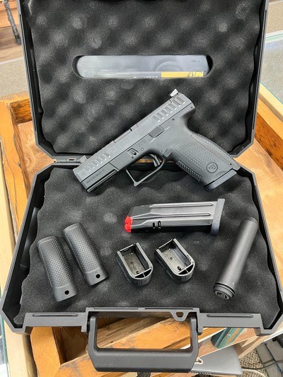 CZ-USA P-10 C Pistol - 9mm Luger - 15+1 - 4