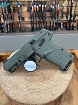 Kel-Tec P17 Pistol - 22 LR - 16+1 - 3.80
