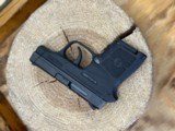 SMITH & WESSON M&P Bodyguard 380 - .380 ACP - Three mags + Case - 2 of 5