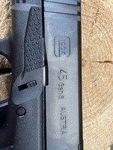 Glock G45 Gen6 Pistol - 9mm Luger, Crossover Frame, 17+1, 4.02