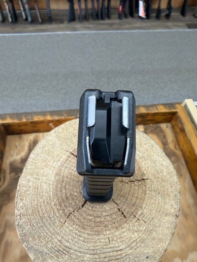Springfield Armory Kuna 30rd 9mm Luger Translucent Smoke Polymer - Image 4 of 5