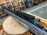Ruger American Rimfire Target 17 HMR - 9+1 - 18