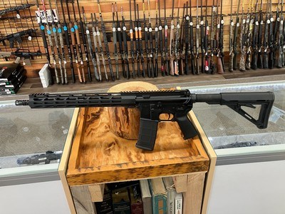 Diamondback DB15 Rifle - 5.56 - 30+1 - 16