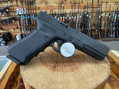 Glock 22 Pistol - 40 S&W gen 3 - Image 1 of 4