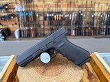 Glock 22 Pistol - 40 S&W gen 3 - Image 4 of 4