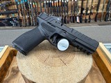 Springfield Armory Echelon Gear Up 25 Pkg Pistol - 9mm Luger, 15+1, 4.50