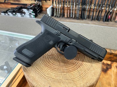 Glock G17 Gen6 Pistol - 9mm Luger - 17+1 - 4.49