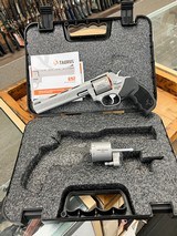 Taurus Tracker 692 Revolver - 9mm Luger, 38 Special +P, 357 Mag, 6.50