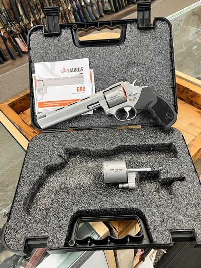 Taurus Tracker 692 Revolver - 9mm Luger, 38 Special +P, 357 Mag, 6.50