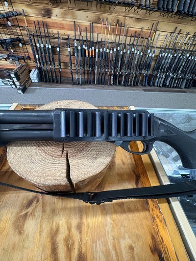 Remington 870 POLICE Magnum Shotgun - 12 ga - Image 4 of 6
