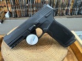 Sig Sauer P365 XMacro Pistol - 9mm Luger, 17+1, 3.70