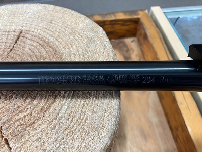 Thompson Center Encore 26” Heavy Barrel – 204 Ruger – with base - Image 7 of 9