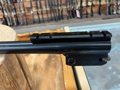 Thompson Center Encore 26” Heavy Barrel – 204 Ruger – with base - Image 6 of 9