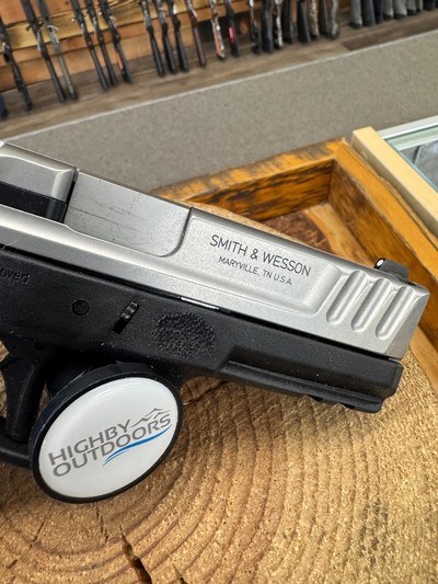 Smith & Wesson SD40 2.0 Pistol - 40 S&W - Image 3 of 5