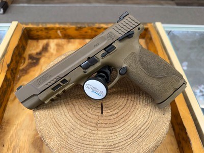 Smith & Wesson M&P M2.0 Pistol - 40 S&W - Image 2 of 5