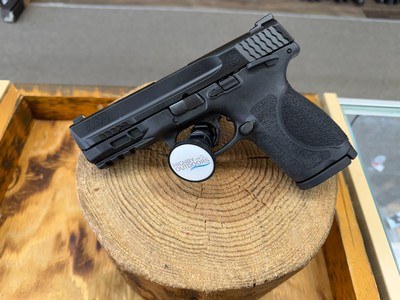 Smith & Wesson M&P9 2.0 compact Pistol - 9mm - Image 2 of 5
