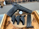 Smith & Wesson M&P M2.0 Metal Pistol - 9mm Luger - 17+1 - 5