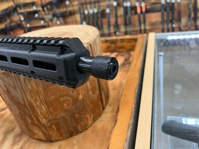 Kel-Tec Sub 2000 5.7x28mm - 20+1 - Black - Image 5 of 8