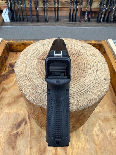 Glock 19 Gen 5 - 9x19 - Image 3 of 5