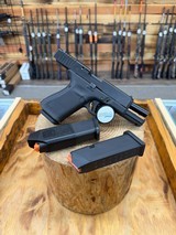 Glock 19 Gen 5 - 9x19 - Image 4 of 5