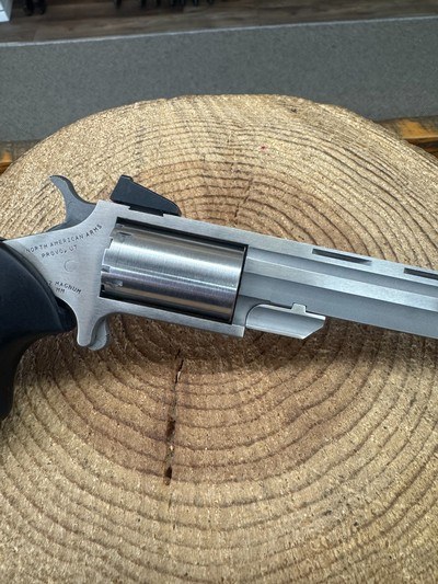 NAA Mini Master Revolver - .22 Magnum 5rd - Black/Stainless - Image 3 of 5