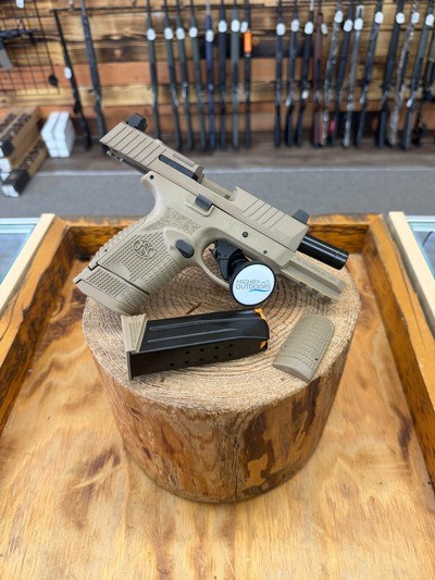 FN 509C Pistol - 9mm, 15+1, 3.7