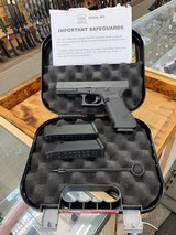 Glock G17 Gen4 Semi-Auto Pistol - 9mm - 4.49