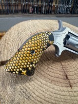NAA Mini Anti-Venom Revolver - .22 mag 5 Rd, 1.6