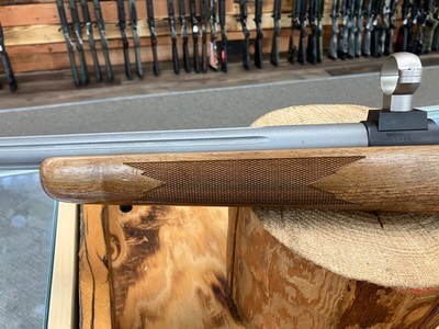 Kimber 84M Varmint Bolt-Action Rifle - 22-250 Rem - 26