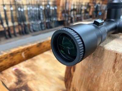 Nikon Monarch 6.5-20x44 AO 1