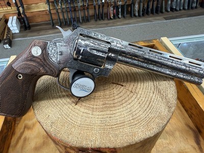Colt 250th Commemorative Collection - King Cobra, 1911 Govt, Python, 79/250 - Image 8 of 21