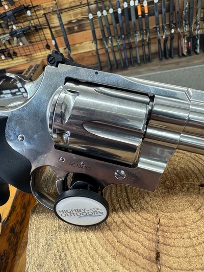 Colt Anaconda 44 Mag - 6 Shot - 8
