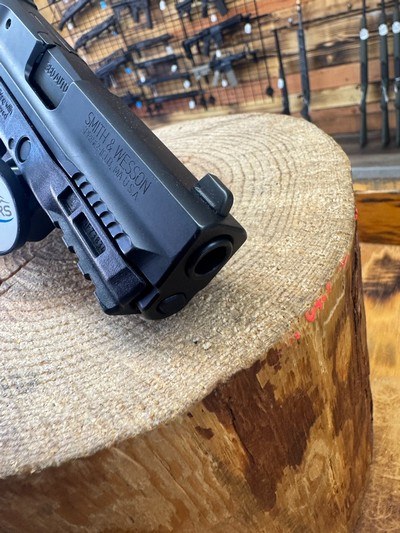 Smith & Wesson M&P380 2.0 EZ Pistol - 380 Auto, 3.68