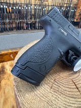 Smith & Wesson M&P9 Shield Pistol - 9MM - MAGS INCLUDED! - Image 2 of 5